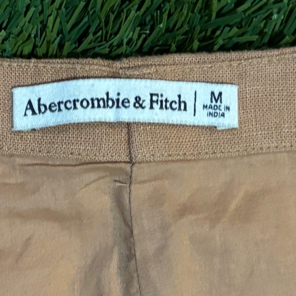 ABERCROMBIE & FITCH Tan Sleeveless Top Size M - Picture 9 of 11